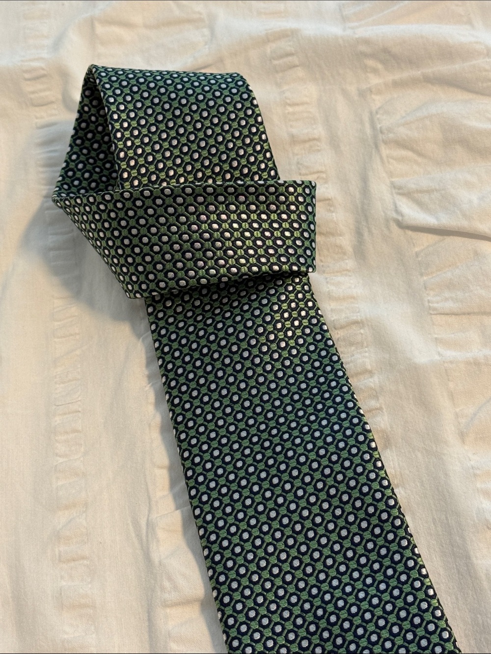 Classic Men's Green Patterned Silk Tie
